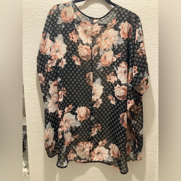 Floral Sheer Kimono - Picture 2 of 3